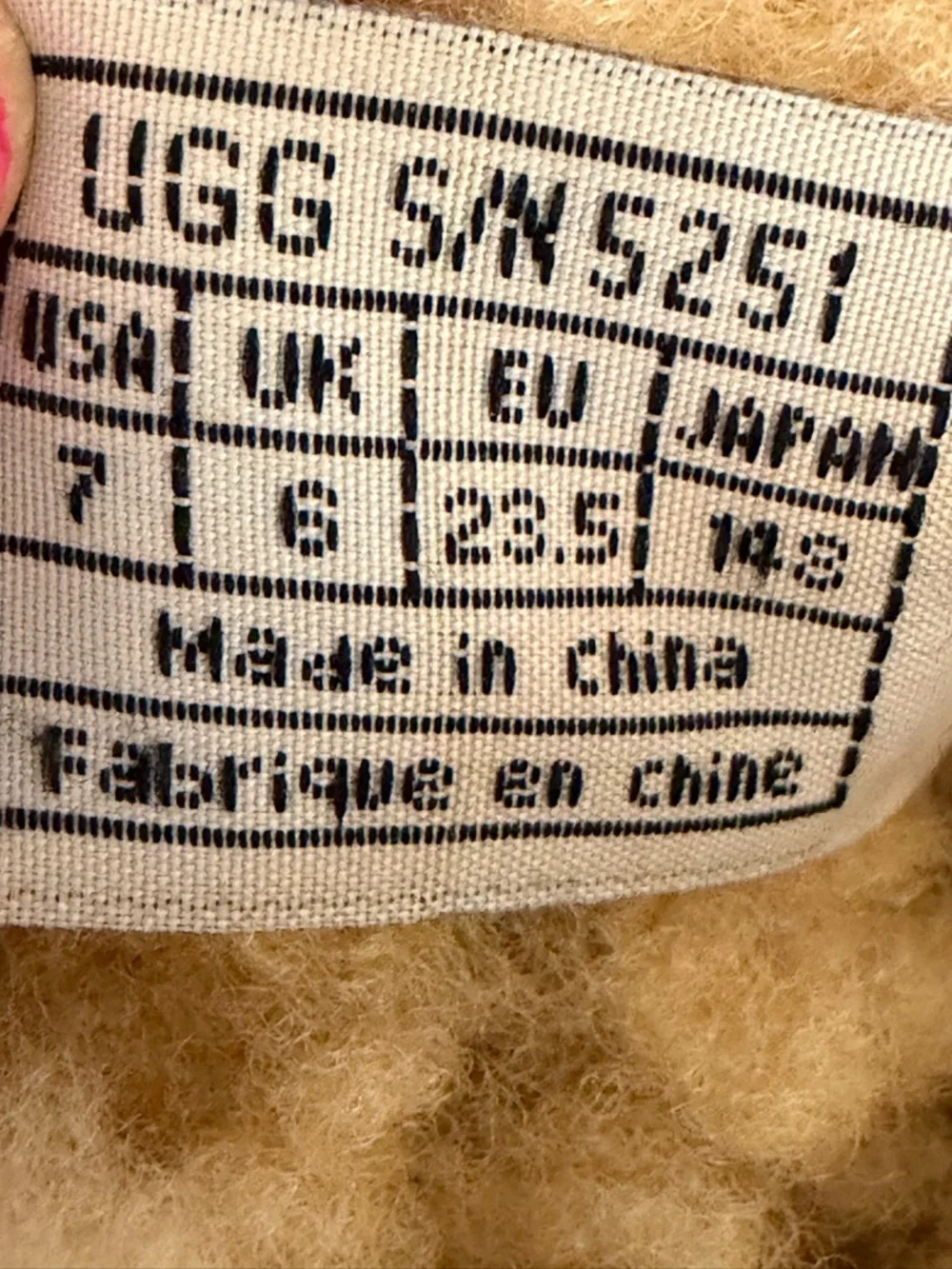 UGG have ton